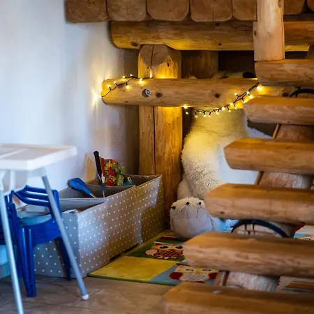 Bosorka Zrub Mara Casa de Férias *